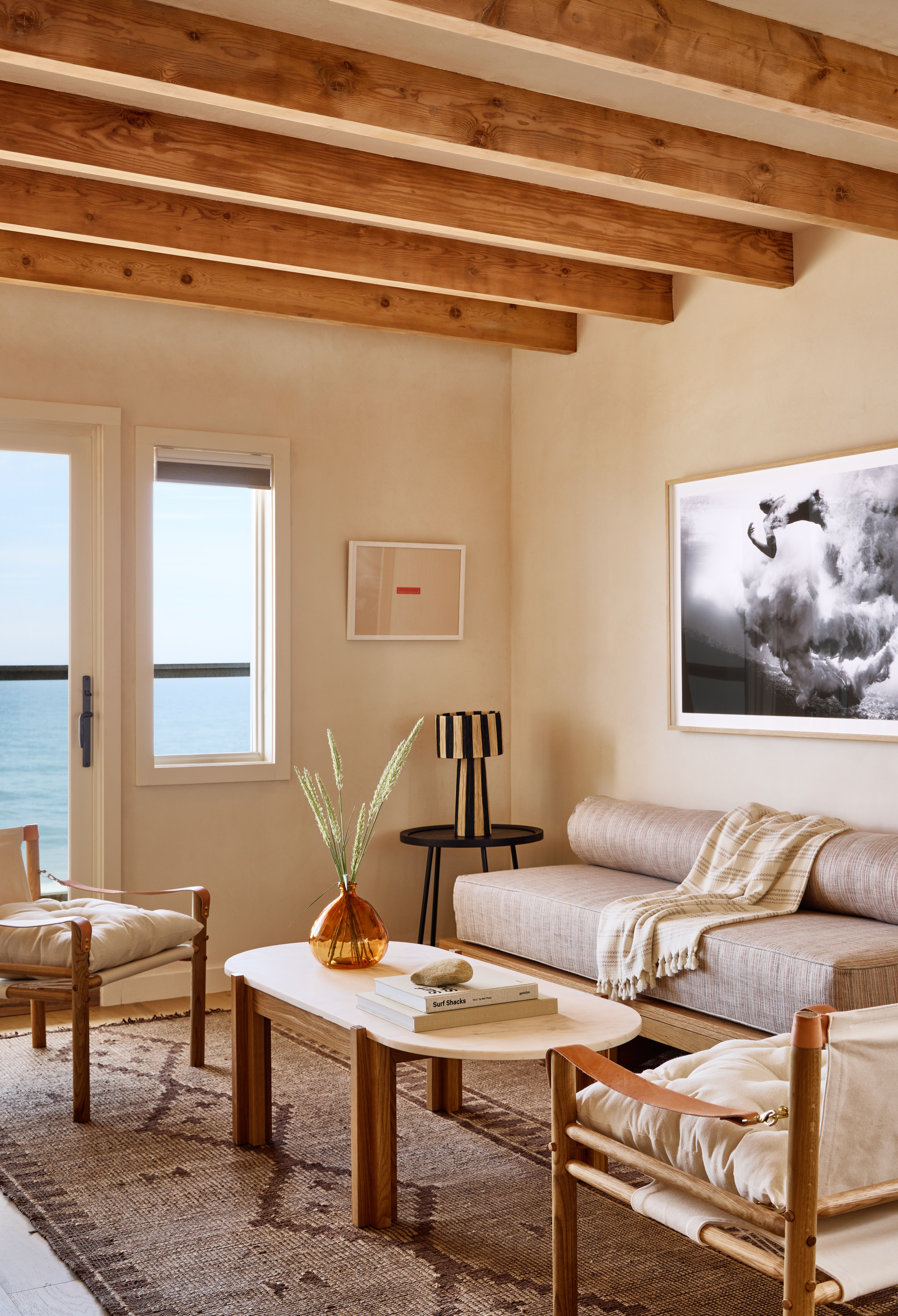 Beachfront Balcony Suite living room